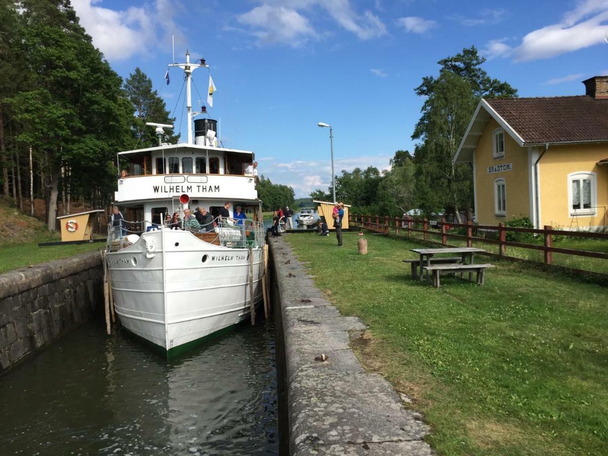 Brådtom Slusscafé&stugor * Norrköping